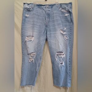 An Old Navy Extra High Rise Sky Hi Straight Blue Jeans